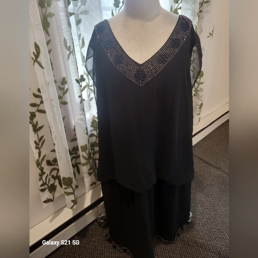 18 Vintage Sheer beaded cocktail dress roses black silver Made in USA